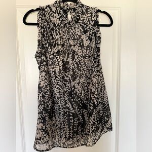Who What Wear Black and Cream Printed Sleeveless Camisole